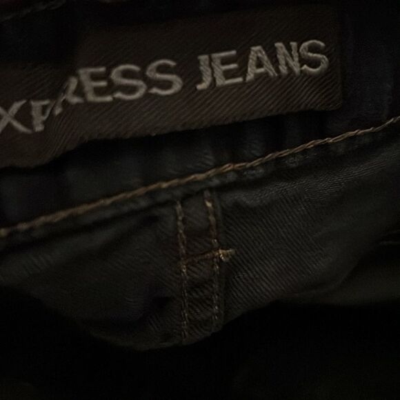 Size 2 Black Ombre Dipped Express Jean Shorts - Picture 5 of 6